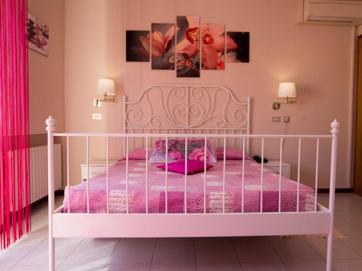 Hotel Arcoveggio Bologna Bagian luar foto